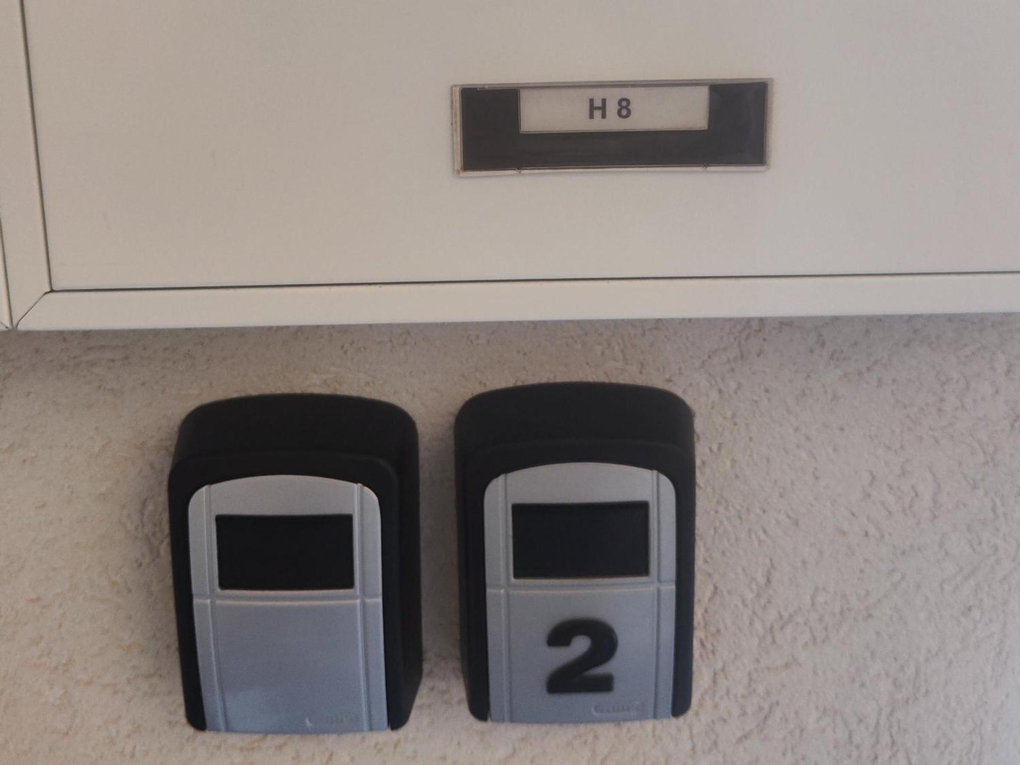 Fairwinds - Double Room With Ensuite - Luqa Airport - Self Check In & Out Available Kültér fotó